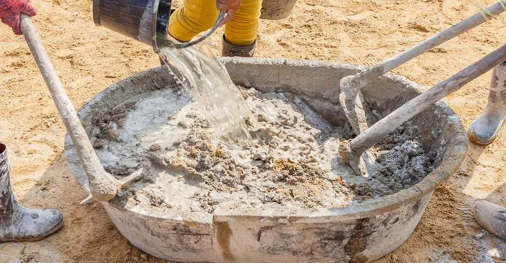 Mélange pour ciment