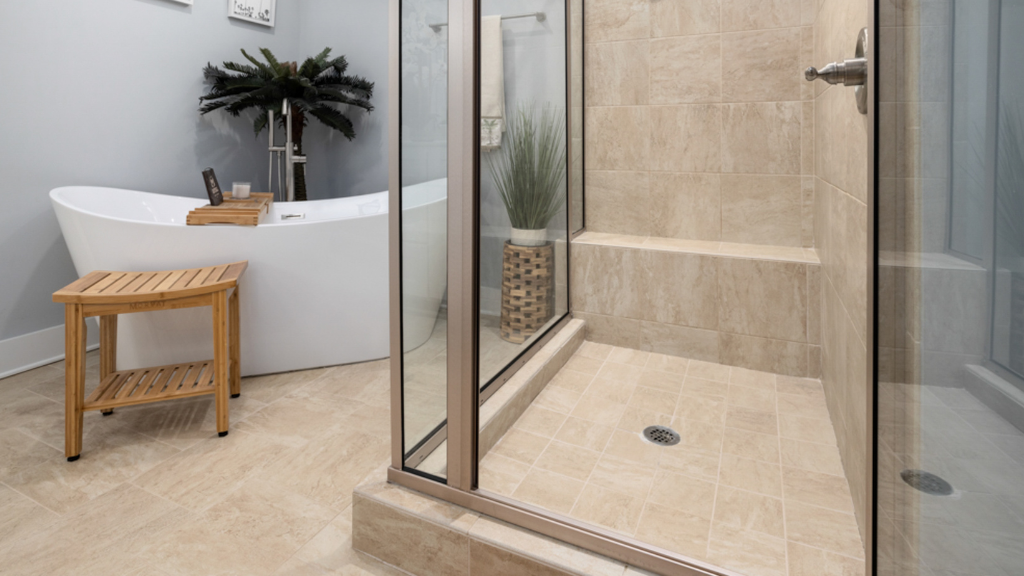 receveur de douche sur élevé et et carrelé